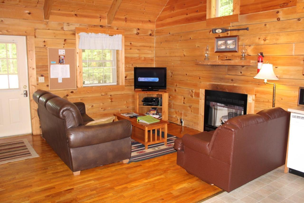 Country Road Cabins Hico Экстерьер фото